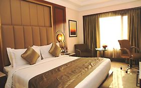 Hotel Acura Bmk Gurgaon 4*