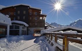 Hotel Turan Les 2 Alpes