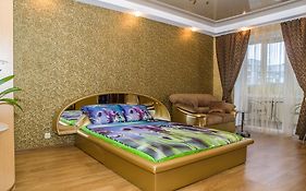 Gold Luxury Apartments On Nauky Avenue 23