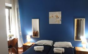 Ares Rooms Roma
