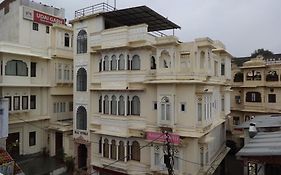 Aashiya Haveli Hotel Udaipur 3* India