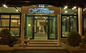 Hotel Hamilton  3*