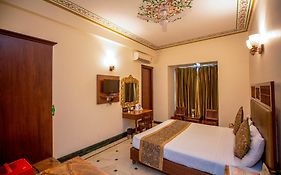 Hotel Nahargarh Haveli Jaipur 3*