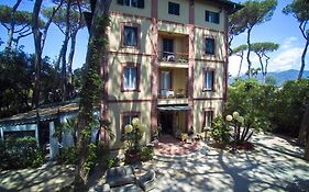 Hotel Villa Tiziana Marina di Pietrasanta