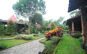 Graharu Boutique Hotel And Spa Borobudur  3*