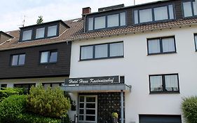 Hotel Haus Kastanienhof  3*