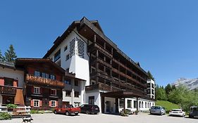 Hotel Seehof-arosa  3*
