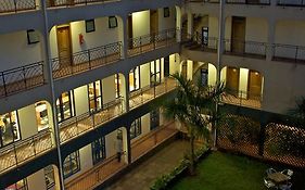 Ivys Hotel Kampala 3*