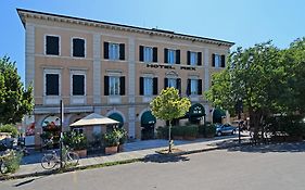 Hotel Rex Lucca Italy 3*