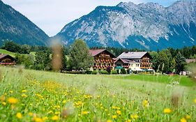 Landhotel Häuserl Im Wald Grobming 4* Österreich