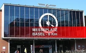 Restaurant Tivoli - Basel Airport 3*