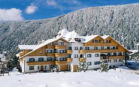 Hotel Tannhof Vals
