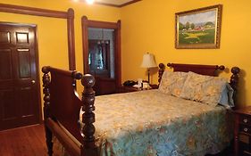 Betsy's Bed & Breakfast Bed & Breakfast Montpelier 2* United States