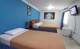 Hotel Charthon Barranquilla 3*