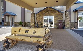 Yellowstone West Gate Hotel photos Exterior