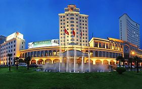 Guomao Hotel Zhangjiagang