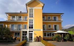 Hotel St. Hubertushof 3*