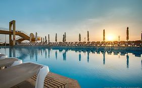 Hotel Seashells Resort at Suncrest Malta