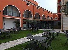 Hotel Villa Altura  3*