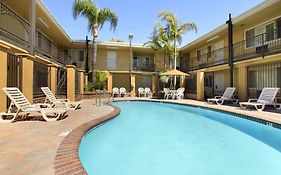 Hotel Del Sol Anaheim