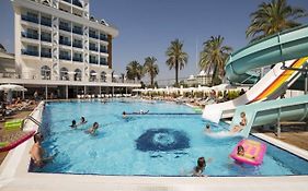 Hotel Palm World Side Resort & Spa