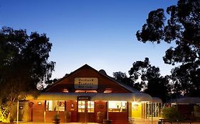 Outback Pioneer Hotel Ayers Rock