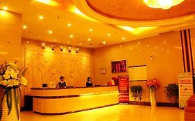 Baorong Traders Hotel  3*