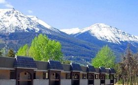 Maligne Lodge Jasper  Canada