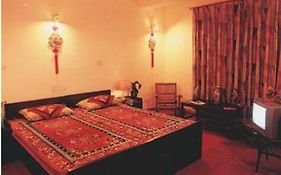 Hotel Sanderling Darjeeling (west Bengal) 2* India