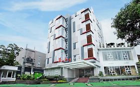 Ruby Hotel Syariah  3*