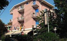 Hotel Cimarosa - Famiglie e Coppie