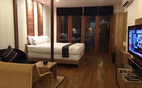 5ive Beach House Hotel Pattaya 3*