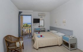 Hotel Dolphin Bay Crete
