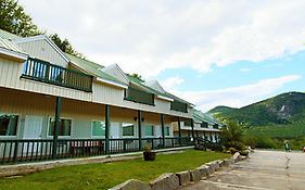 Attitash Marketplace Motel