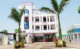 Hotel Utsav Shirdi