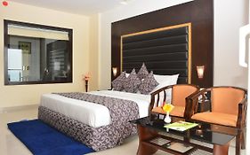 Hotel Golden Palace Puri 3*