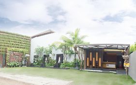 Villa Savvoya Seminyak Bali