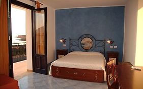 Torre Salina Bed And Breakfast 2*