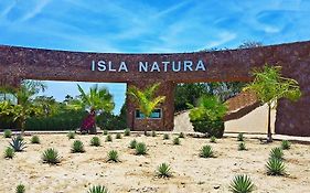 Hotel Isla Natura Beach Huatulco