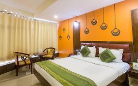 Angel Park Hotel Hyderabad 3*