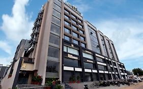 Hotel Grand Elegance Ahmedabad