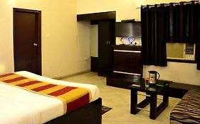 Hotel Kartikey Jaipur 3*