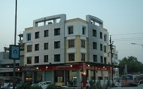 Hotel Manmandir Executive Aurangabad 3*