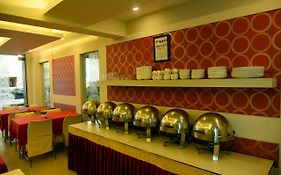 Pearl International Hotel Chennai 2*