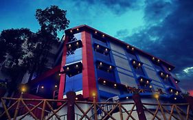 Hotel Crystal Palace Mussoorie 3*