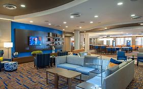 Courtyard By Marriott Pensacola Downtown 3*