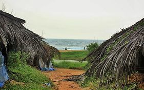 Beach Front Resort In Goa 3*