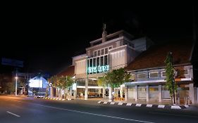 Hotel Quirin Semarang Indonesia