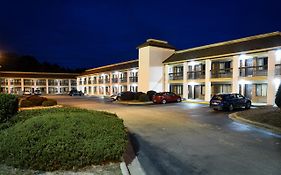 Quality Inn & Suites Fayetteville I-95  3* United States