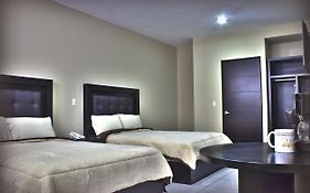 Hotel Queenton Salamanca 3* México
